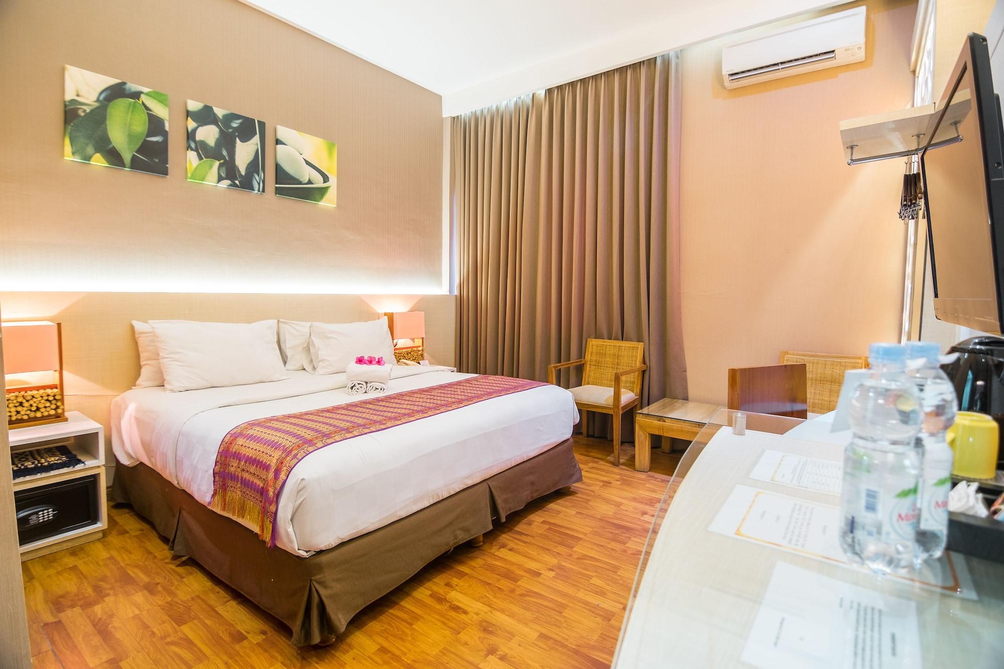 Oxville Hotel Padang  Eksteriør billede