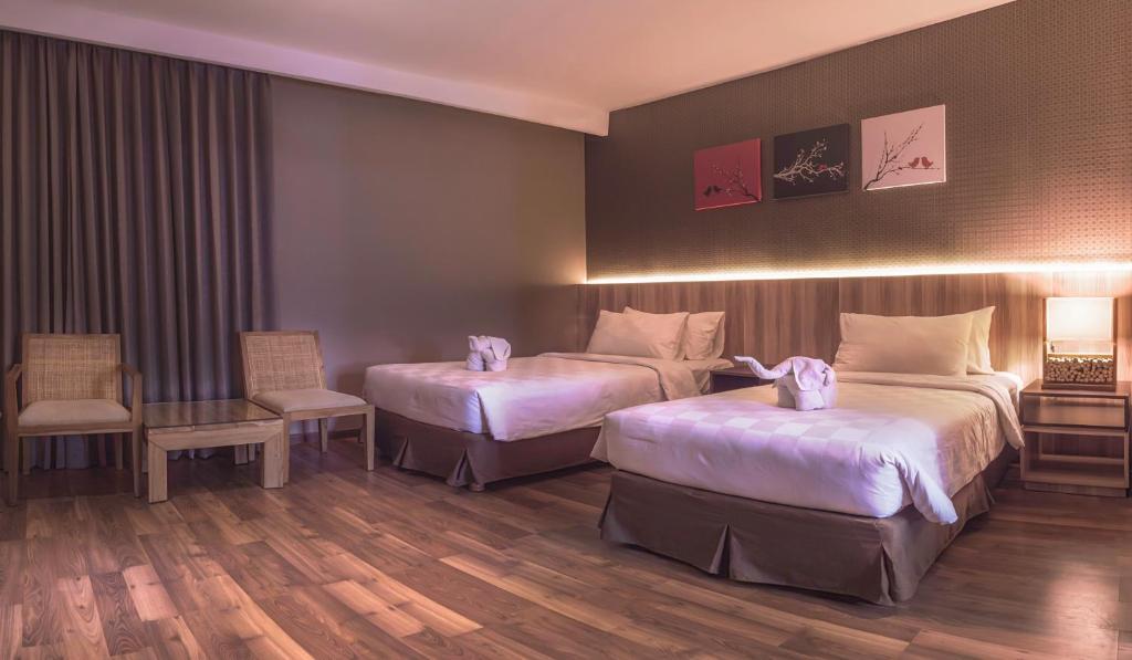 Oxville Hotel Padang  Værelse billede